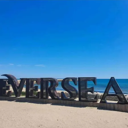 Neversea Beachfront 2 Bedroom