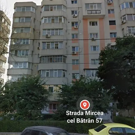 Neversea Beachfront 2 Bedroom *