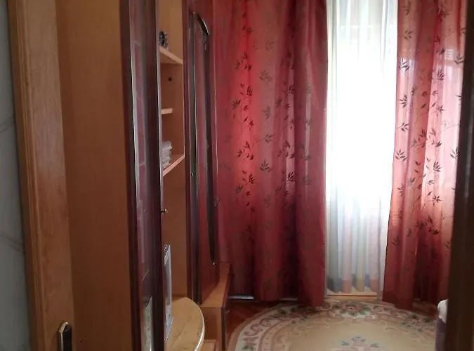 Apartment Neversea Beachfront 2 Bedroom Constanta